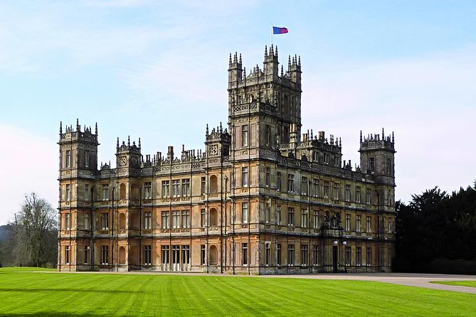 Downton Abbey & Highclere Castle Tour from London, with Oxford - Bampton brings Downton Village to life