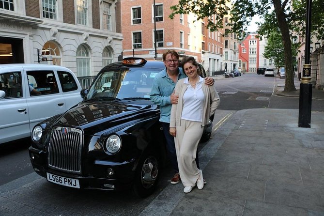 Downton Abbey London Filming Locations: Private Half-Day Tour - St. Pancras and the emotional heart of Edith’s story