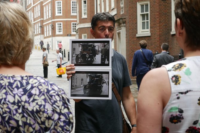 Downton Abbey London Walking Tour - The Strand, where London becomes several cities
