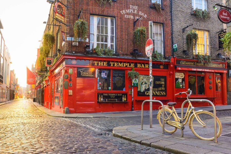 Dublin City Walking Tour, Vikings, St. Partick, Highlights - The 2-hour route covers Dublin’s essential old center
