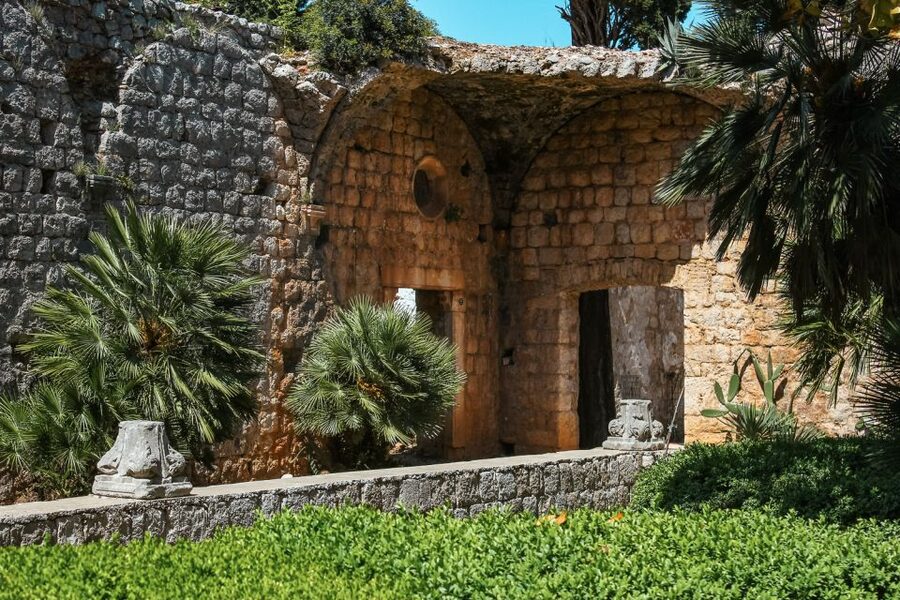 Dubrovnik: Epic Game of Thrones Tour + Lokrum & Saver Option - The Jesuit Stairs and Cersei’s Walk of Shame