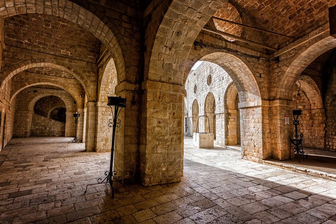 Dubrovnik Game of Thrones and City Walls 3-Hour Private Tour - Stradun Links the Show to Dubrovnik