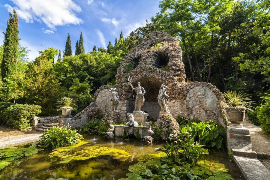 Dubrovnik: Game of Thrones Walking, Car and Boat Tour - Finishing above Dubrovnik on the Kings Road