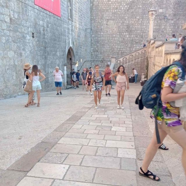 Dubrovnik: Historical Tour with Game of thrones details - Which guide and tour style should you expect?