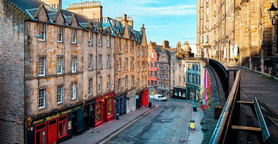 Edinburgh: Guided Harry Potter Tour in French - Key points at a glance