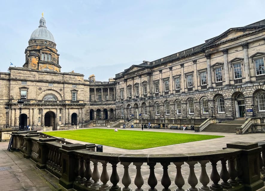 Edinburgh: Guided Harry Potter Walking Tour - Greyfriars Kirkyard and the Riddle connection