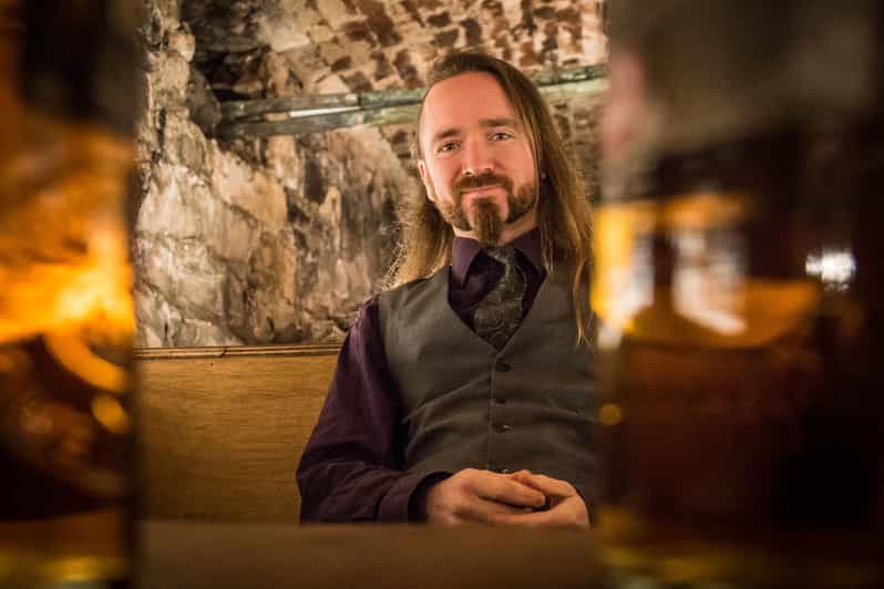 Edinburgh: Harry Potter Guided Tour With A Whisky Tasting - Four drams and the four whisky regions