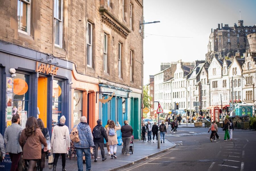 Edinburgh: Harry Potter Origins Tour & Gin Tasting Combo - What the $87 price gets you
