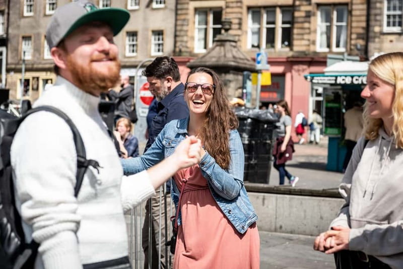 Edinburgh: Harry Potter Private Tour with Edinburgh Castle - Victoria Street and the Diagon Alley Connection