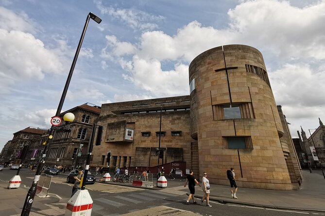 Edinburgh Harry Potter Self-Guided Private Tour - How the app works in real Edinburgh streets