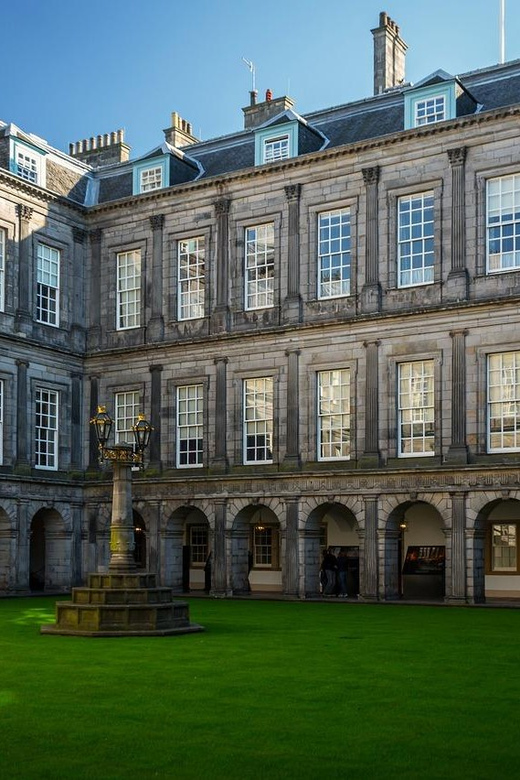 Edinburgh: Harry Potter Tour & Palace of Holyrood Entry - Holyroodhouse adds royal history and indoor time