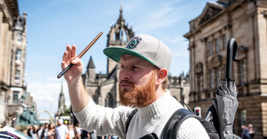 Edinburgh: Harry Potter Walking Tour and Castle Entry Ticket - Starting at Tron Kirk on the Royal Mile