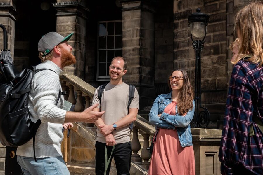 Edinburgh: Harry Potter Walking Tour with Dungeon Entry - Edinburgh City Chambers and Rowling’s impact
