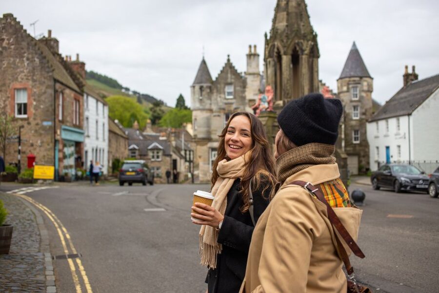 Edinburgh: "Outlander" Filming Locations Guided Tour - Doune Castle brings Castle Leoch to life