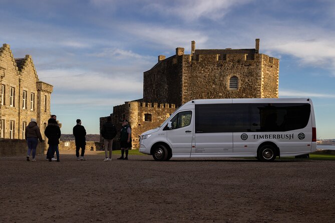 Edinburgh: Private Outlander, Palaces & Jacobite Experience - Blackness Castle: more time and a stronger castle visit