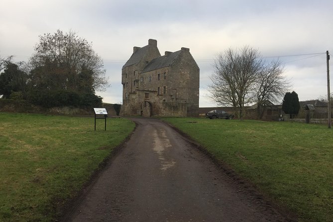 Edinburgh: The Outlander, Palaces & Jacobites Tour - Culross, where Cranesmuir feels real
