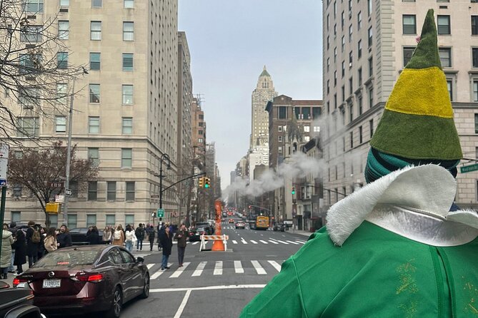 Elf Movie Locations Tour - Meeting Buddy and setting your pace