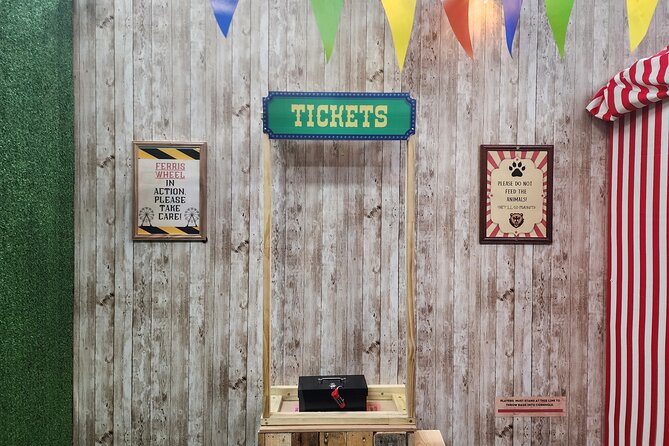 Escape Room Experience Taupo - The Marvelous Circus - Your circus job begins with a missing crystal ball