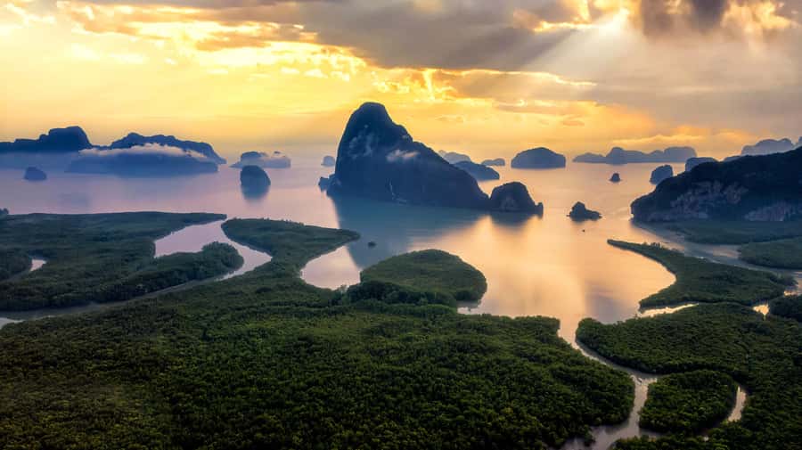 Evening James Bond Island&Plankton Tour by Private longtail. - A local fishing village leads to the longtail boat