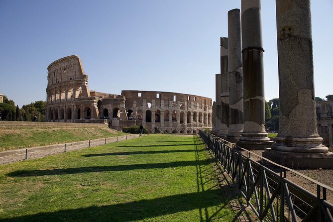 Exclusive Colosseum Gladiator's Arena with Roman Forum - Who should book this experience?