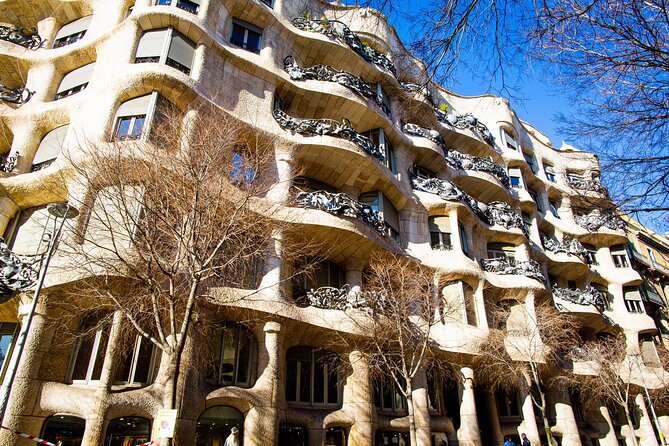 Exclusive Gaudi Segway Guided Tour Architectural Marvels - From Cara de Barcelona to Port Vell