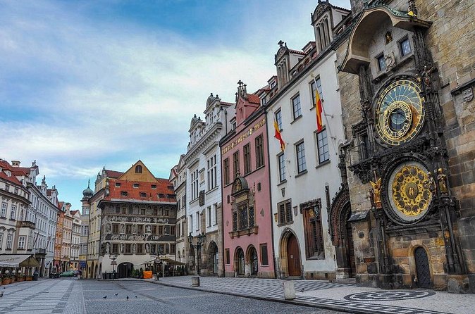 Explore Marvellous Prague: Self-Guided Audio Tour - Timing, fitness, and the self-guided tradeoff