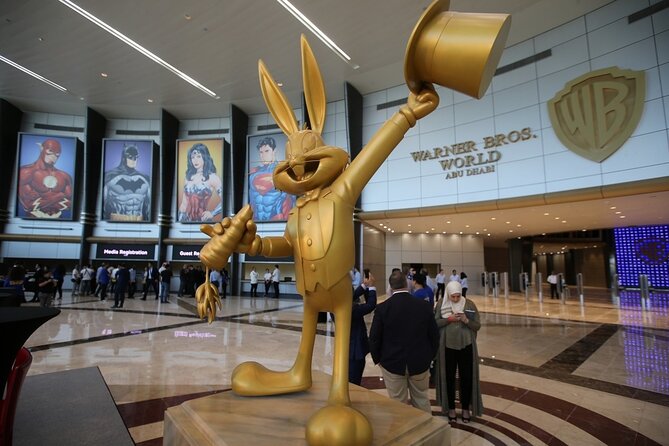 Ferrari world & Warner bros. parks with transfer from Dubai - How to manage the ten-hour park schedule