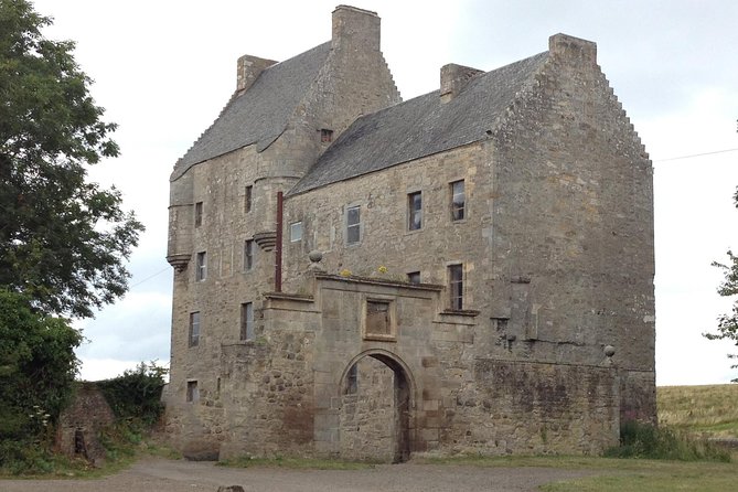 Five Outlander locations , Outlander film locations tour - Midhope Castle: stepping into Lallybroch