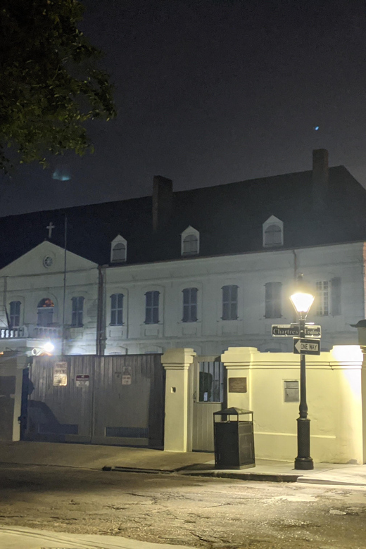 French Quarter: Haunted Hollywood Ghost Tour in New Orleans - Key points to know before you go