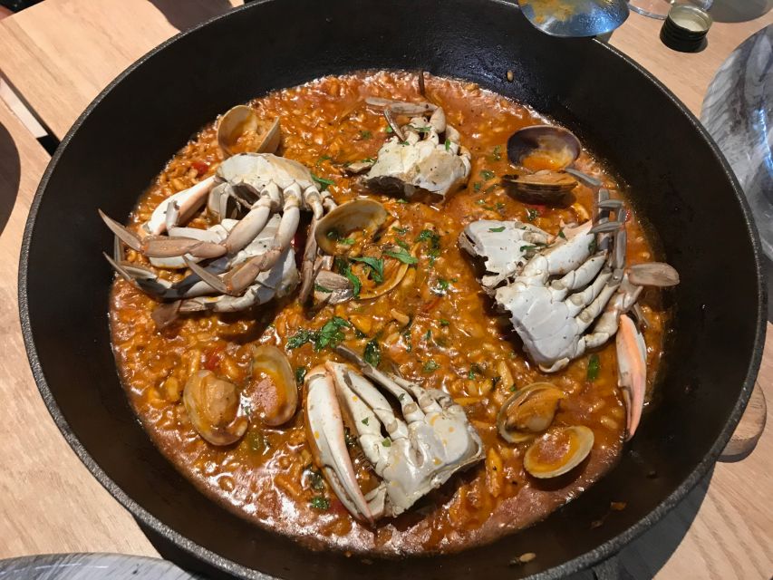 From Barcelona: Girona & Costa Brava Game of Thrones Tour - What the private vehicle adds to the day