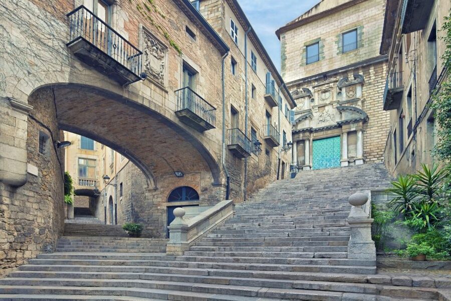 From Barcelona: Girona, Game of Thrones Tour - The Jewish quarter and medieval Girona
