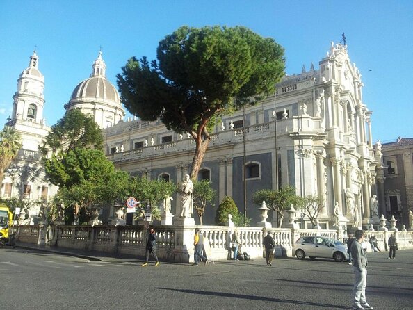 From Catania: Private/Guided Godfather with Appetizer and Pasta - Key points to know before booking