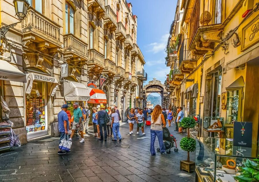 From Catania: The Godfather Tour in a Vintage Car - Forza d’Agrò and the road through Santa Teresa di Riva