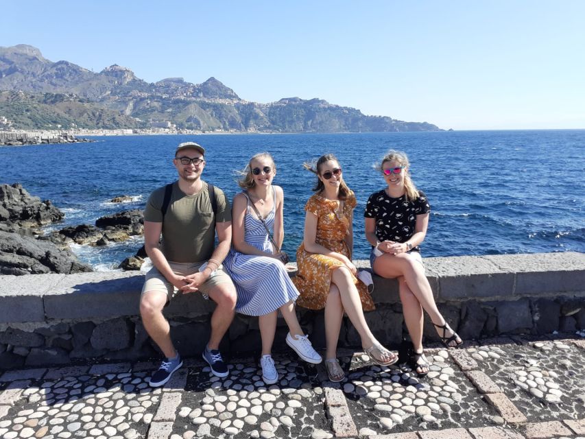 From Catania: White Lotus tour Taormina, Castelmola & Naxos - The final call