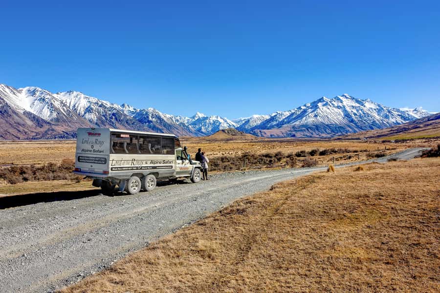 From Christchurch: Full-Day Lord of the Rings Tour to Edoras - The Christchurch departure and the long road south