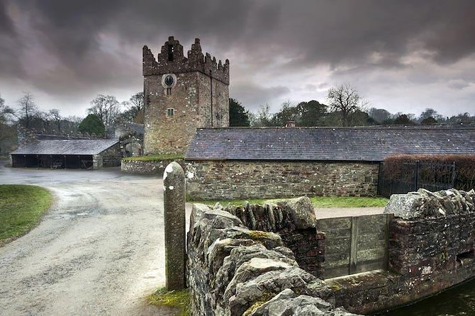 From Dublin: Game of Thrones Winterfell Locations Trek - Clothing, fitness, and the small details that matter