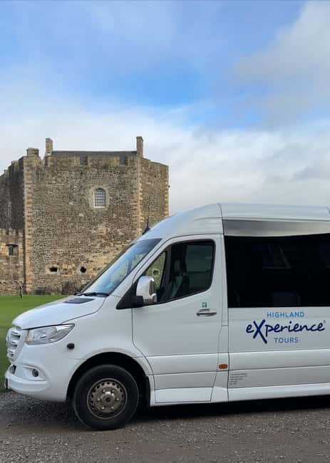 From Edinburgh: 1-Day Outlander Experience with Attractions - Midhope Castle, Jamie’s Lallybroch