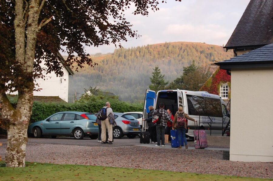 From Edinburgh: Isle of Skye and Hogwarts Express 4-Day Trip - What the $1,071 price includes