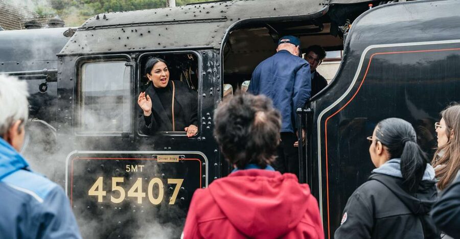 From Edinburgh: Magical Highlands Tour with Jacobite Train - Key points to know before booking