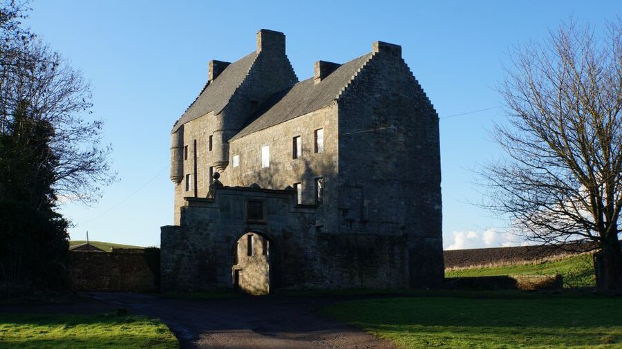 From Edinburgh: Outlander, Palaces, and Jacobites Day Trip - Why this Outlander day trip works