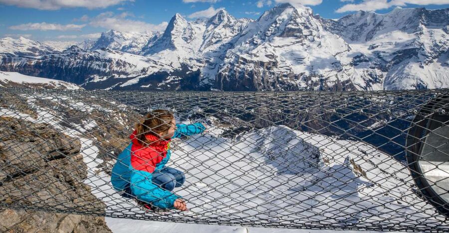 From Lausanne: Spectacular Schilthorn with 007 Experience - From Lausanne to the high point of Schilthorn