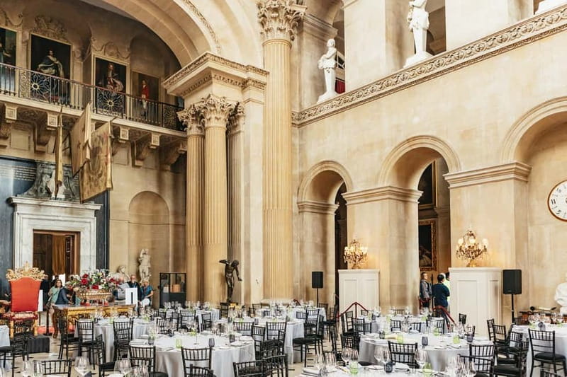 From London: Cotswolds, Blenheim Palace & Downton Abbey - The guide can make or break a long day