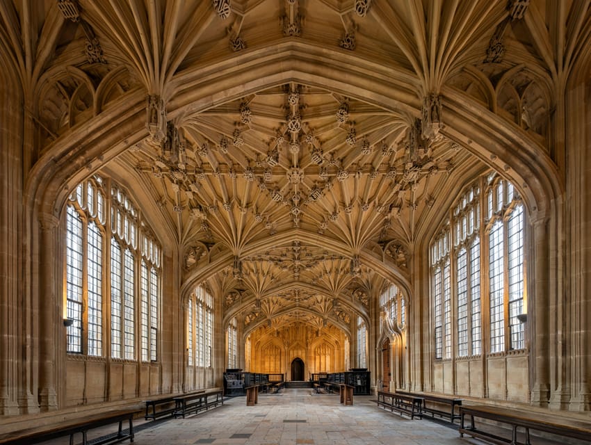 From London: Oxford by Rail & Harry Potter Insights Tour - Entering the Divinity School