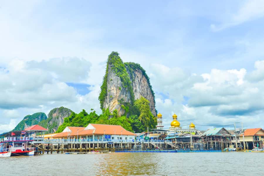 From Phuket: James Bond & Phang Nga Bay Tour by Longtail - Suwan Khuha Temple and the reclining Buddha