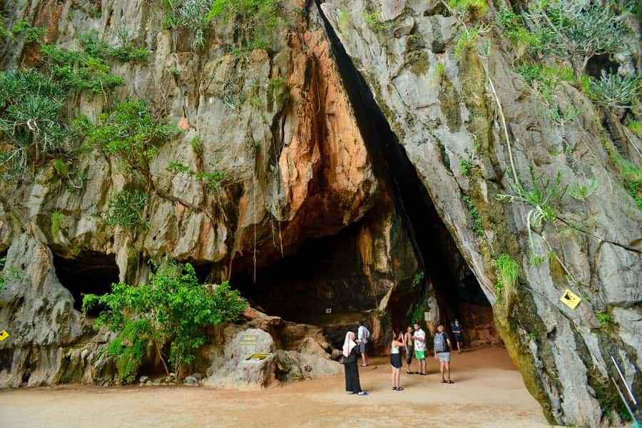 From Phuket: James Bond & Phang Nga Bay Tour by Longtail - Canoeing through Thalu caves and mangroves