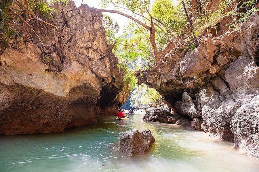 From Phuket: James Bond Sunset Boat Tour & Canoe Adventure - James Bond Rock without the usual crush