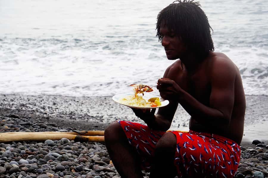 From Praia: Boat Trip, Snorkeling, Cave & BBQ on the Beach - Who will enjoy this day most