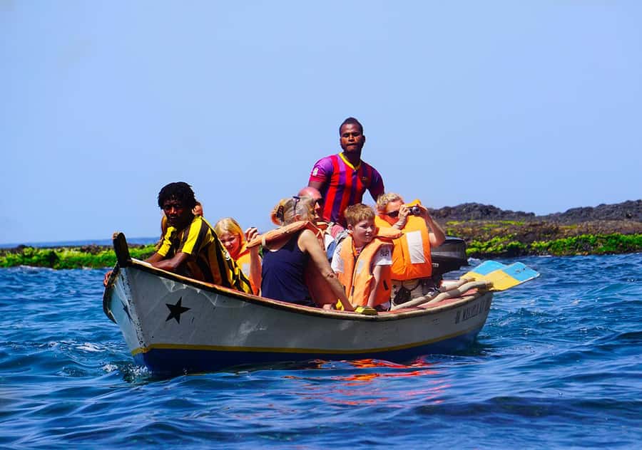 From Praia: Boat Trip, Snorkeling, Cave & BBQ on the Beach - What to bring for a better day