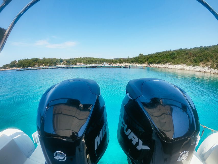 From Split: Blue Cave, Mamma Mia, Vis & Hvar 5-Island Tour - Pakleni Islands and the final approach to Hvar