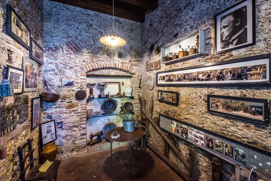From Taormina: Private Godfather Tour with Lunch - Why these two hill towns work so well for a Godfather tour